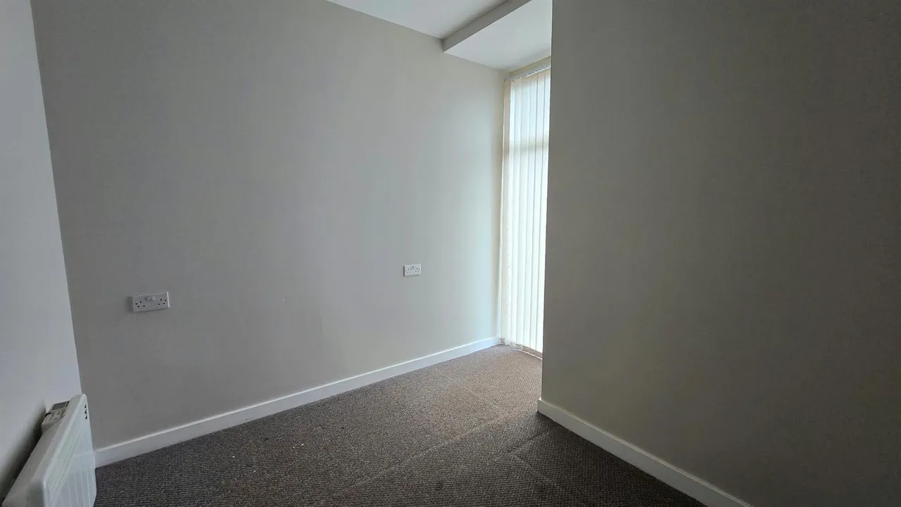 Lauriston Close, Manchester, photo 6