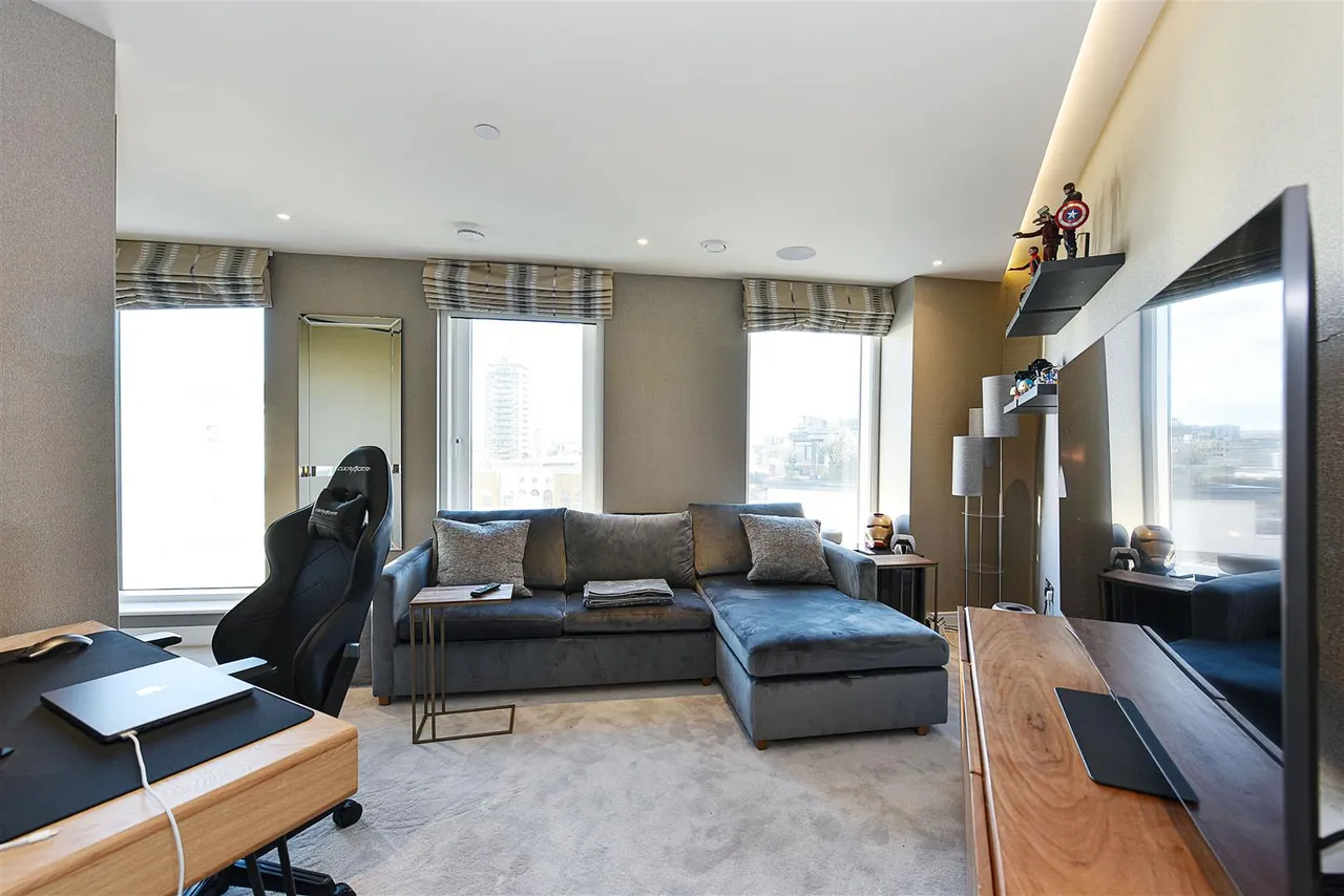 Park Street, London, SW6, photo 20