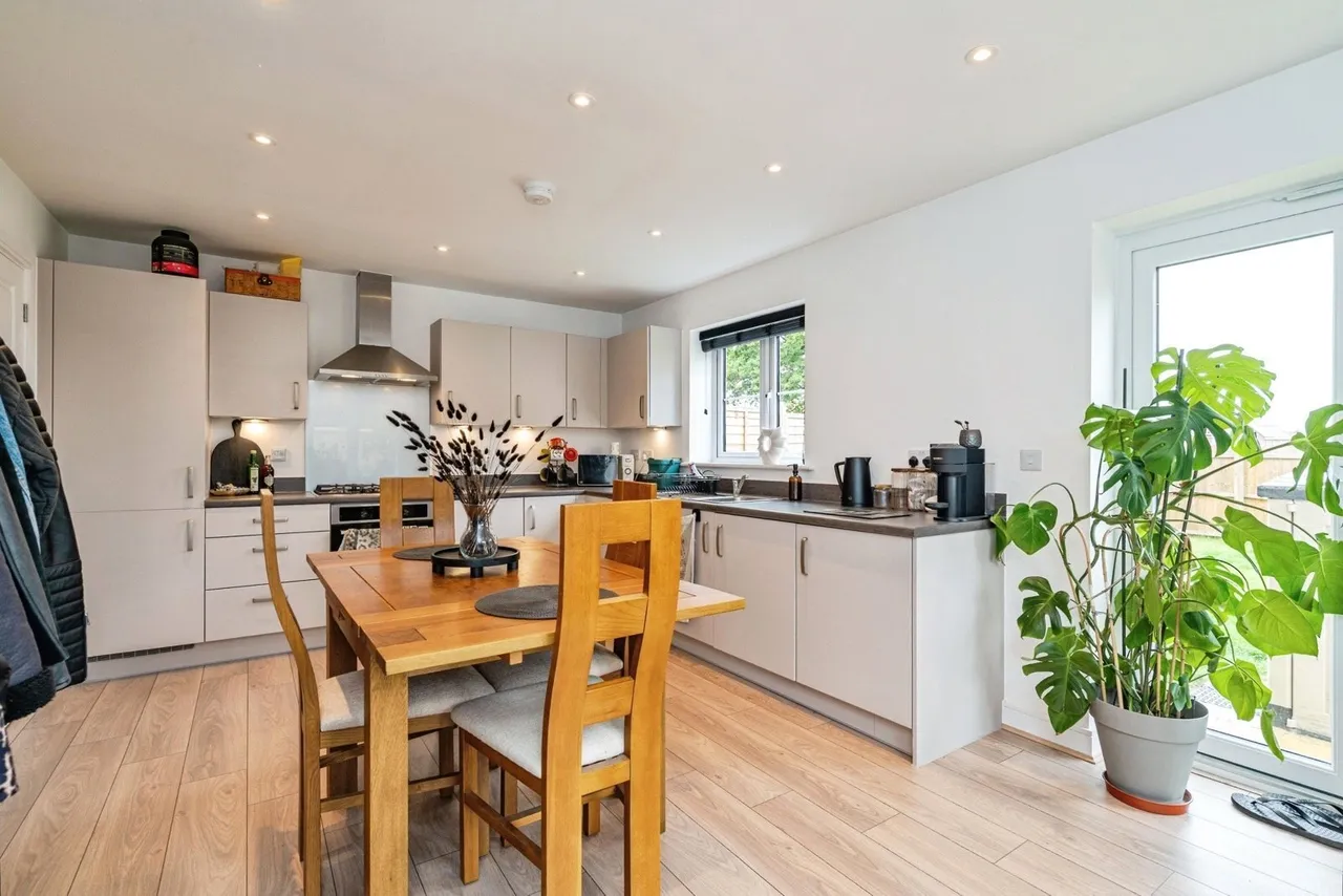 Turner Crescent, Postwick, Norwich, Norfolk, NR13, photo 6