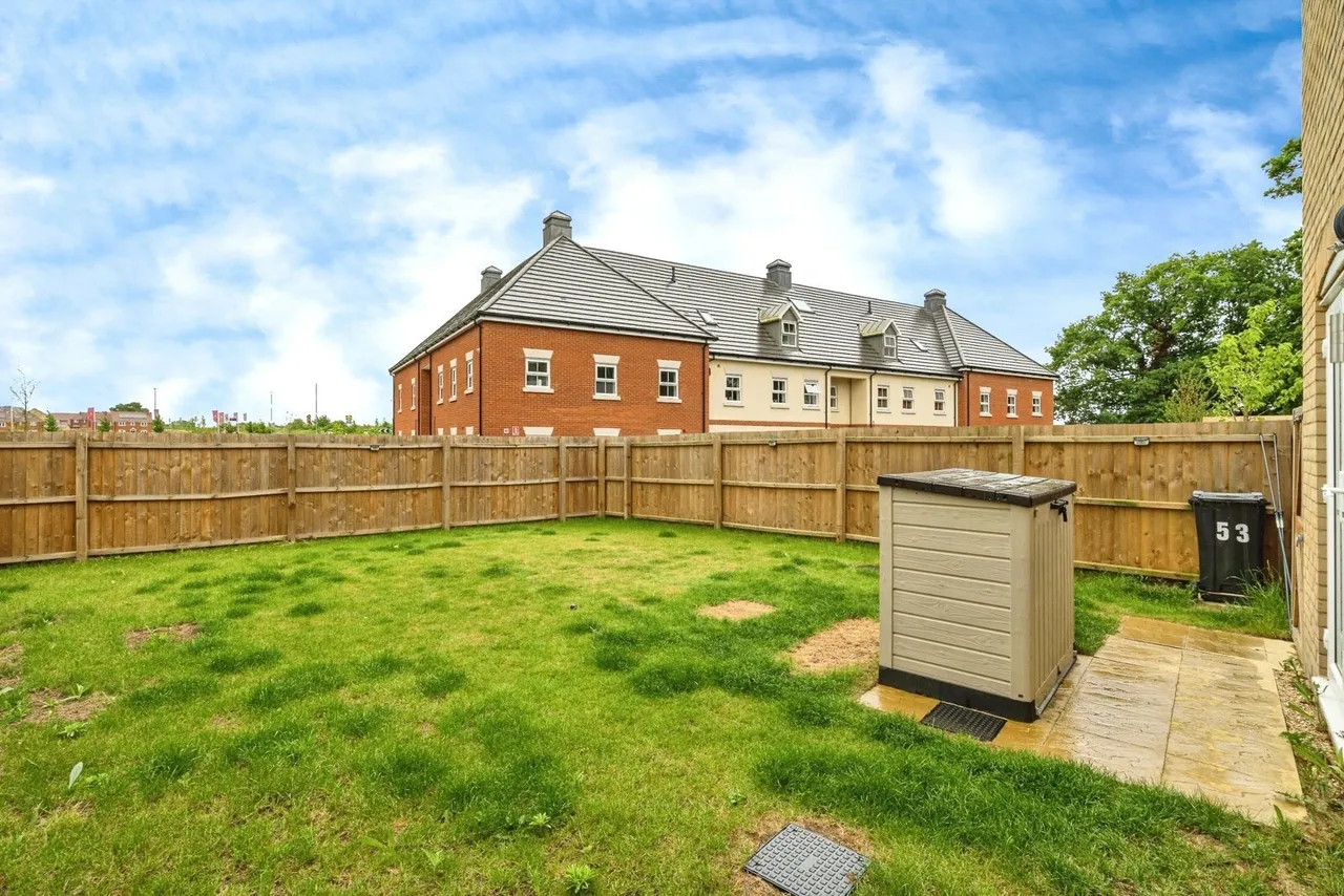 Turner Crescent, Postwick, Norwich, Norfolk, NR13, photo 15