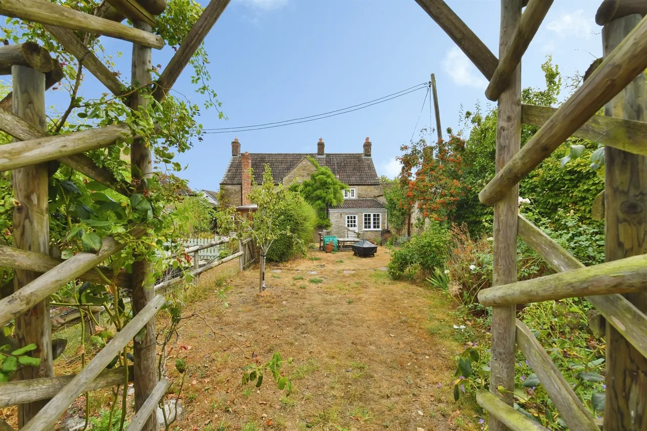 Bradford Road, Rode, Frome, photo 11
