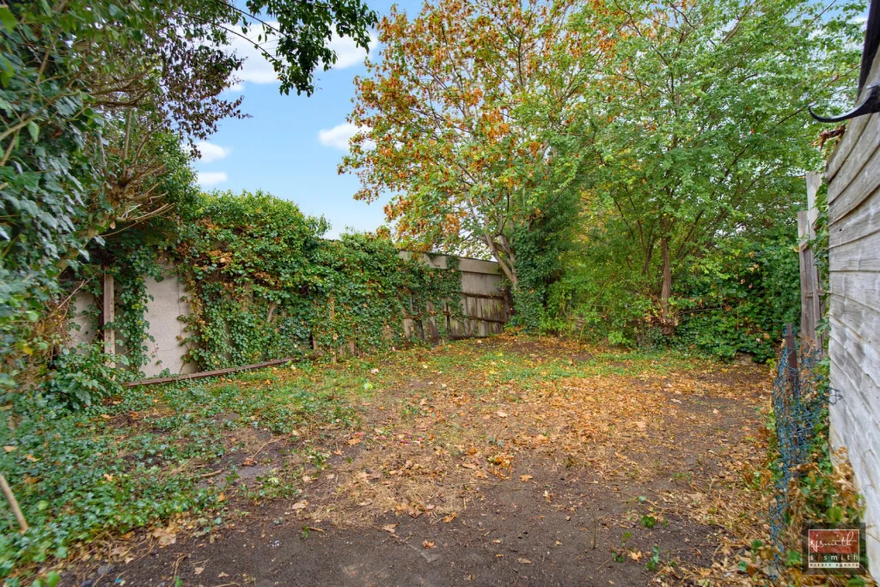Warren Road, Ashford, photo 3