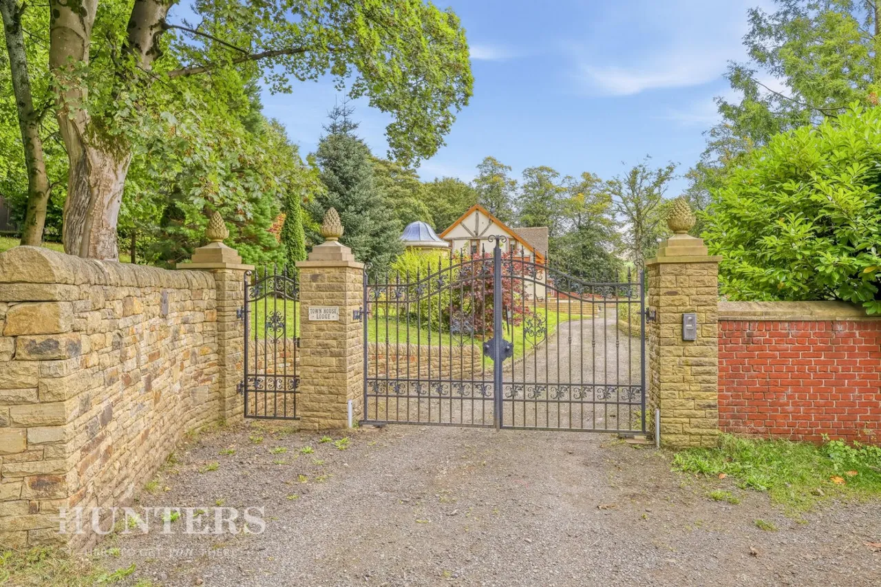 Carriage Drive, Littleborough, OL15, photo 52