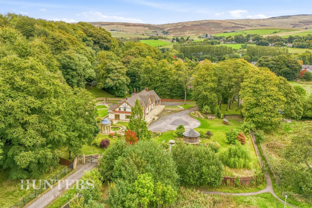 Carriage Drive, Littleborough, OL15, photo 59