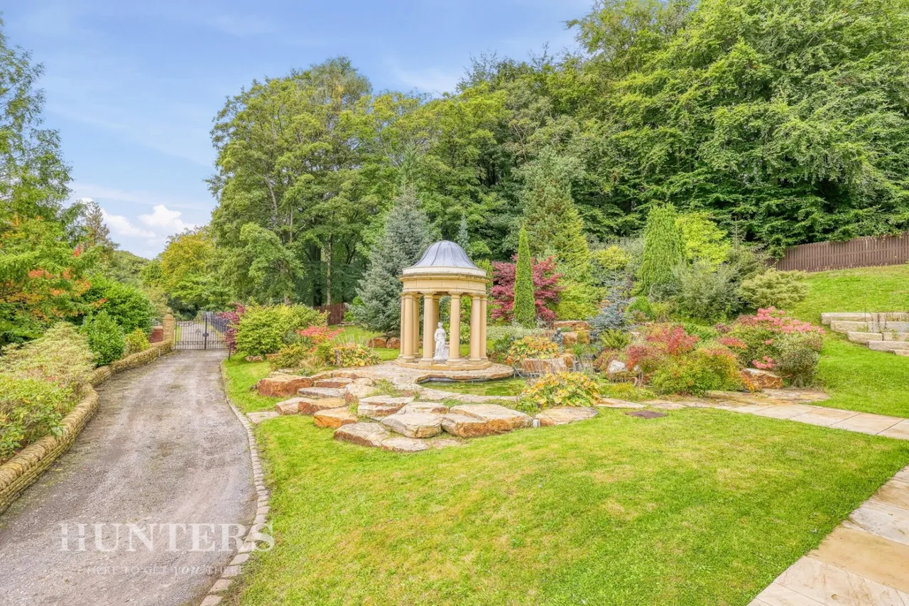 Carriage Drive, Littleborough, OL15, photo 40