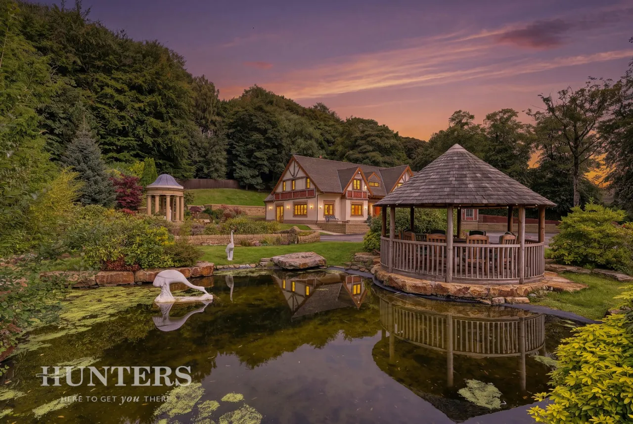 Carriage Drive, Littleborough, OL15, photo 46