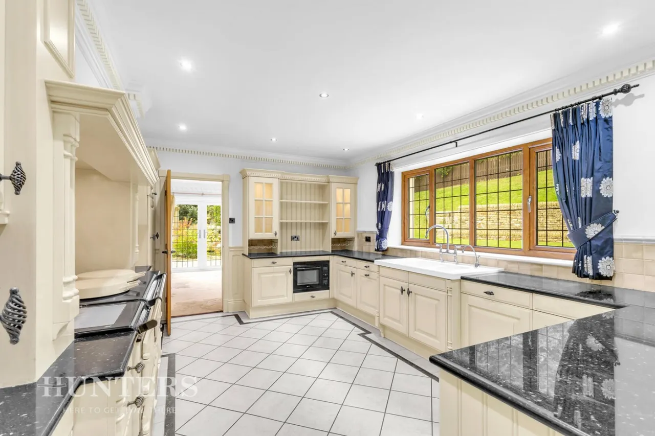 Carriage Drive, Littleborough, OL15, photo 11