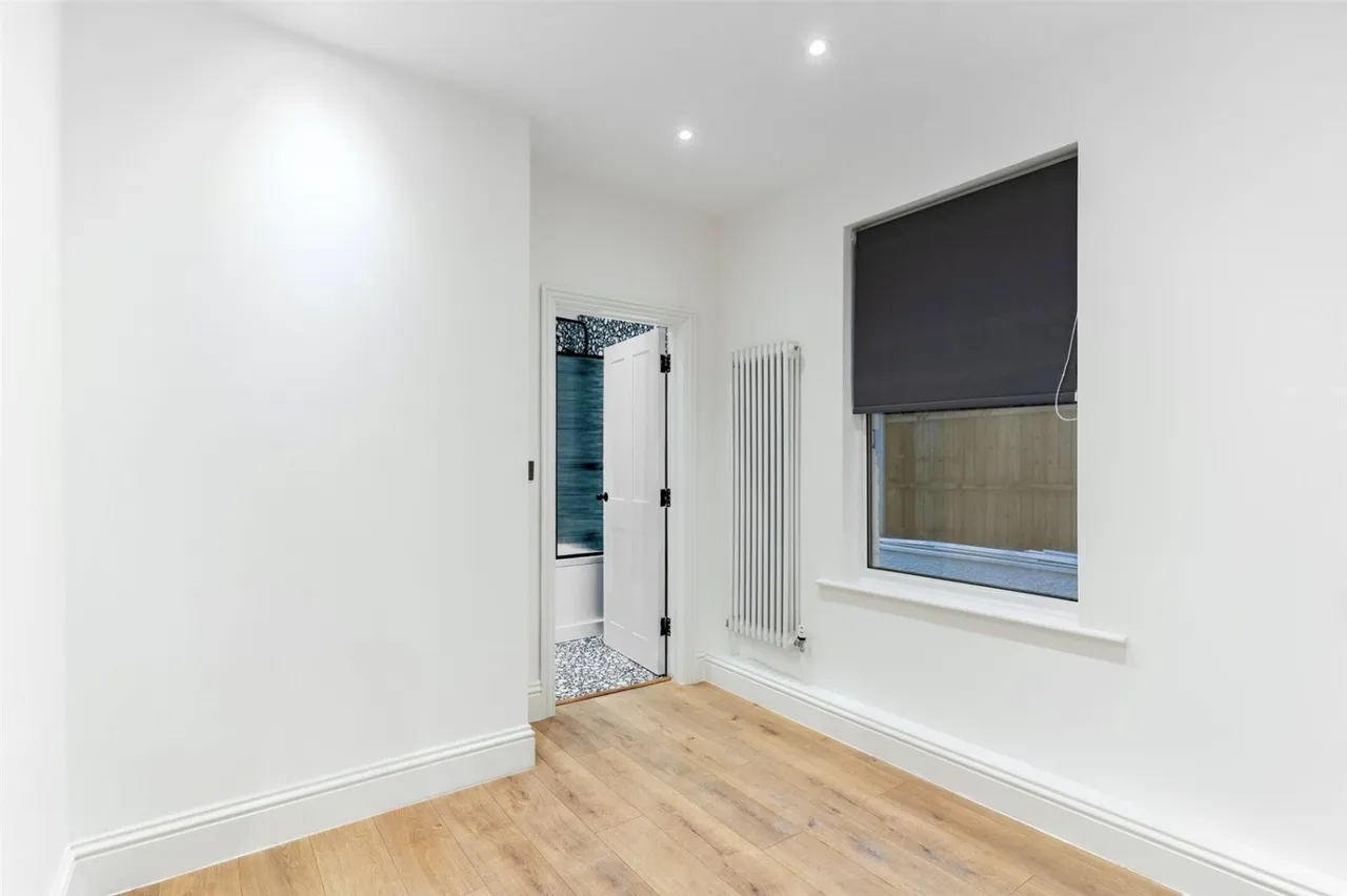 Nottingham Road, Nottingham, NG7, photo 6