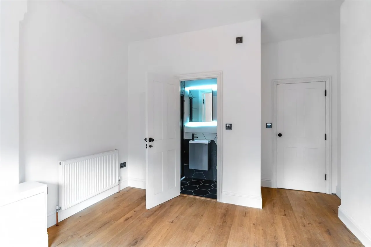Nottingham Road, Nottingham, NG7, photo 4