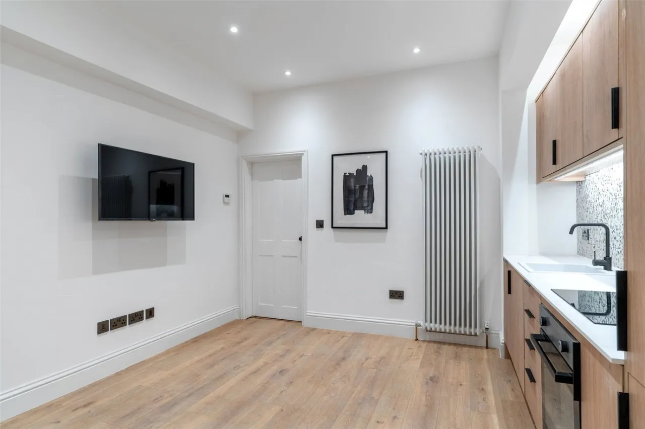 2 bed flat to rent, Nottingham Road, Nottingham, NG7