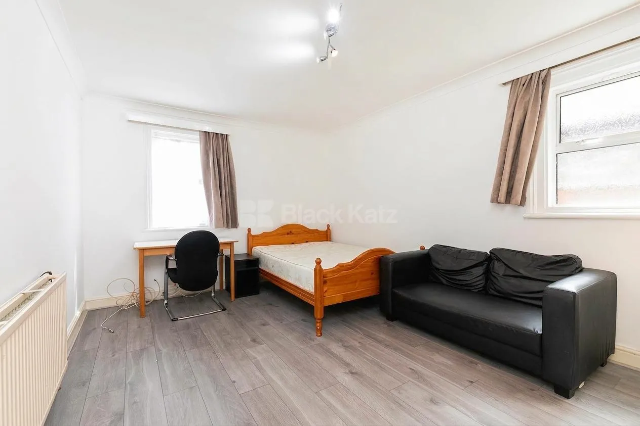 1 bed property to rent, Dean Road, Willesden Green, NW2