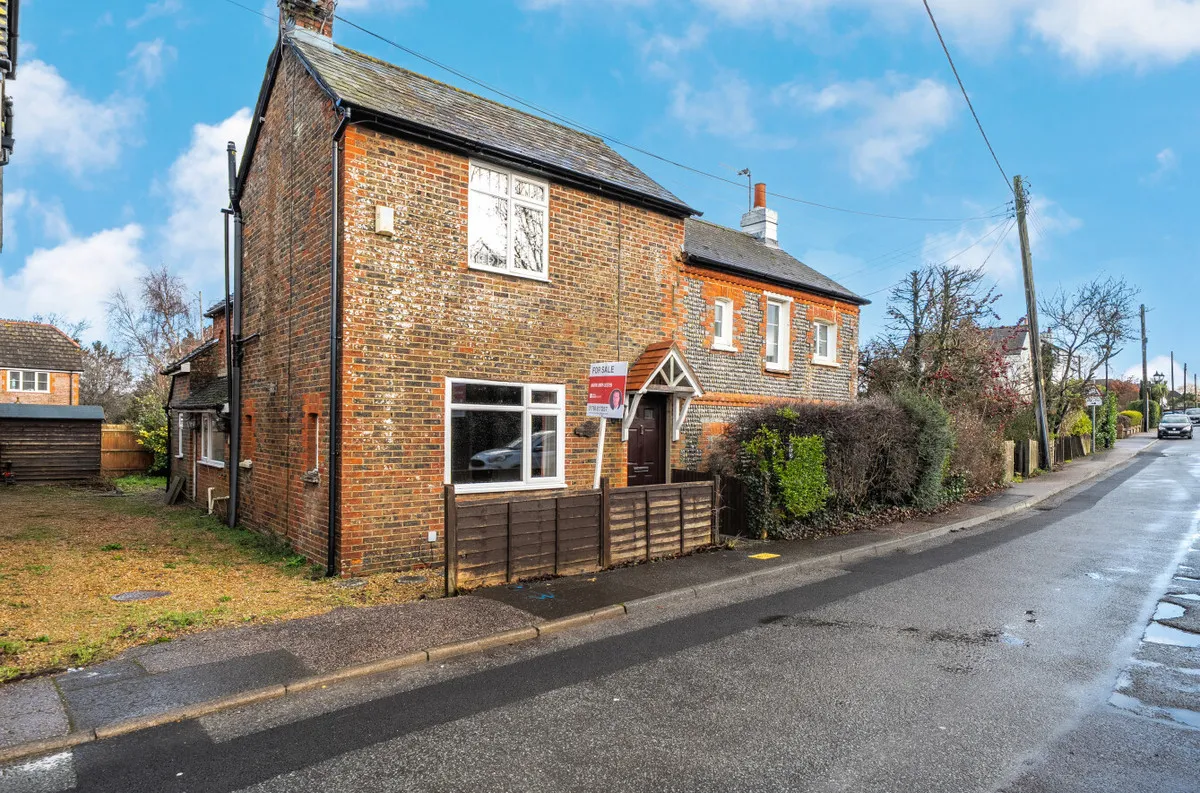 2 bed house for sale — Ashington, RH20 3AS