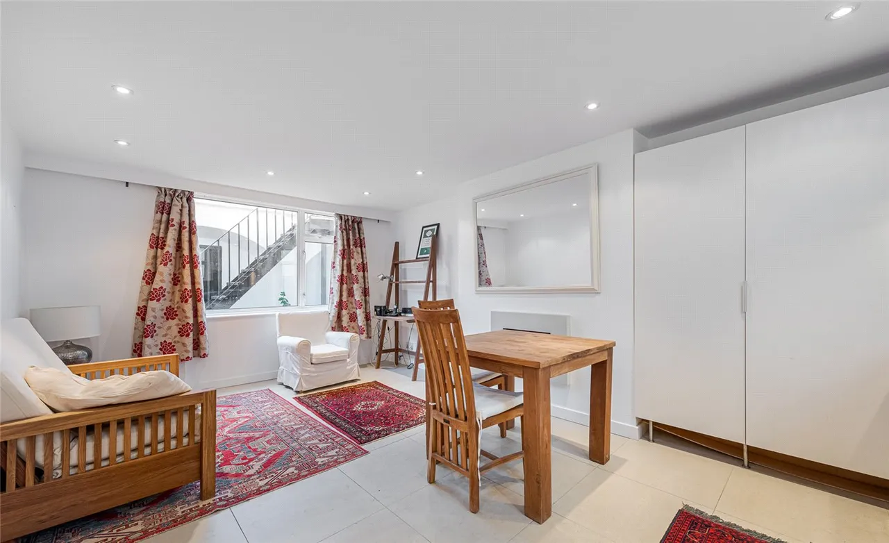 Aylesford Street, London, SW1V, photo 5
