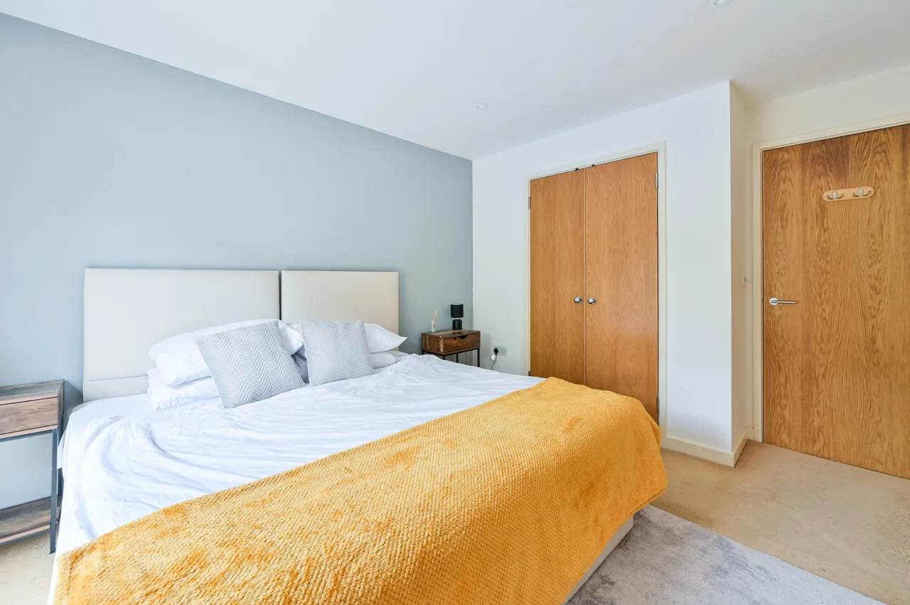 Flat 4, 111 Chandler Way, London, photo 7