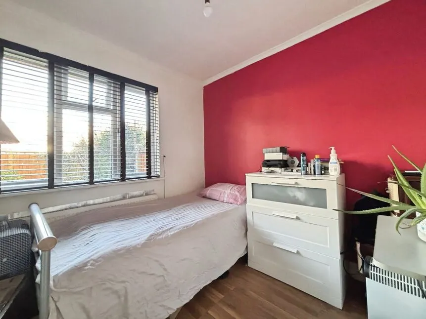 Tollgate Road, London, E16, photo 5