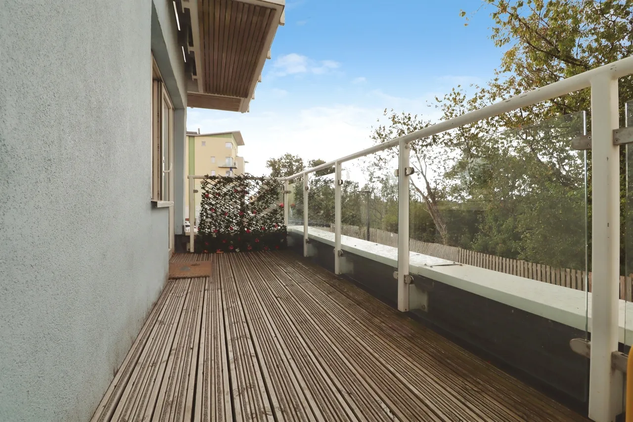 Trem Elai, Penarth, CF64, photo 4