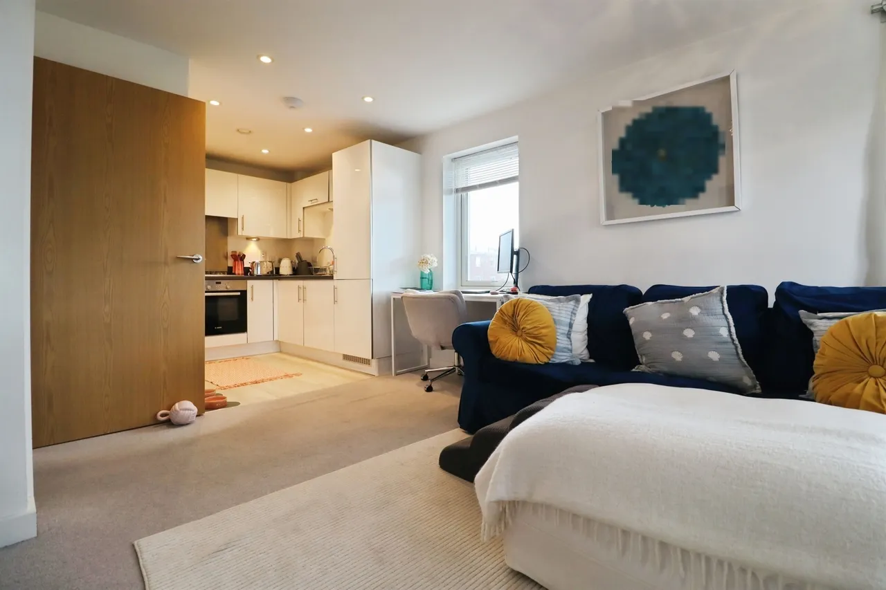 Trem Elai, Penarth, CF64, photo 9