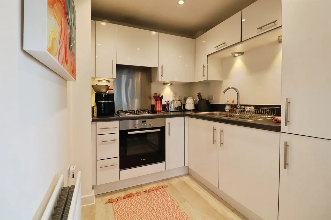 Trem Elai, Penarth, CF64, photo 8