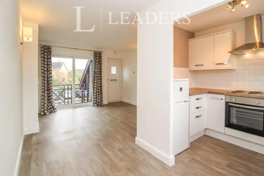Alexandra Court, Kenilworth, CV8, photo 4