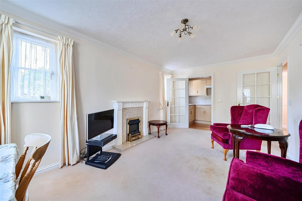 East Street, Faversham, ME13, photo 3