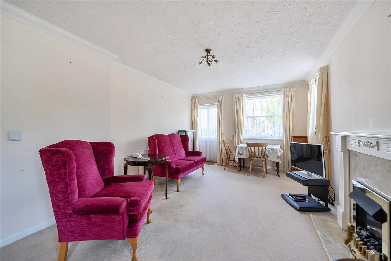 East Street, Faversham, ME13, photo 4