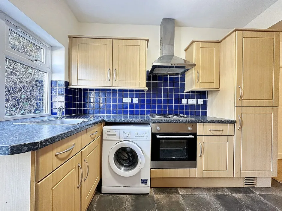 Thackeray Close, Uxbridge, UB8, photo 4