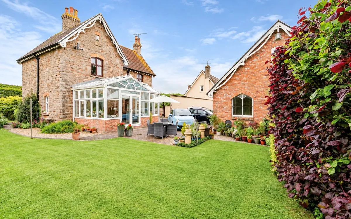 4 bed house for sale, Station House, Cheddar, BS27