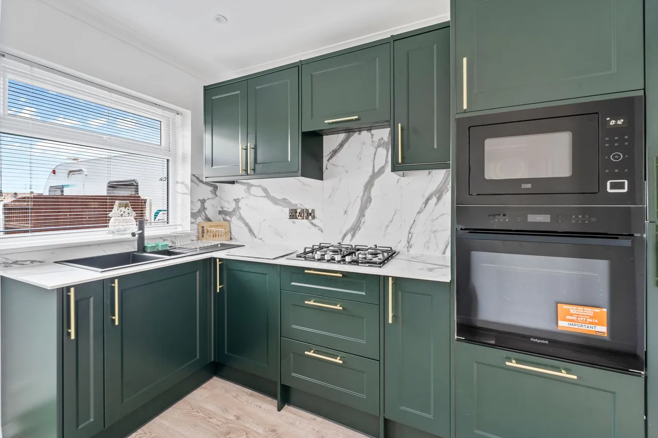 Bispham Drive, Ashton-In-Makerfield, Wigan, Wigan, WN4 9RX, photo 3