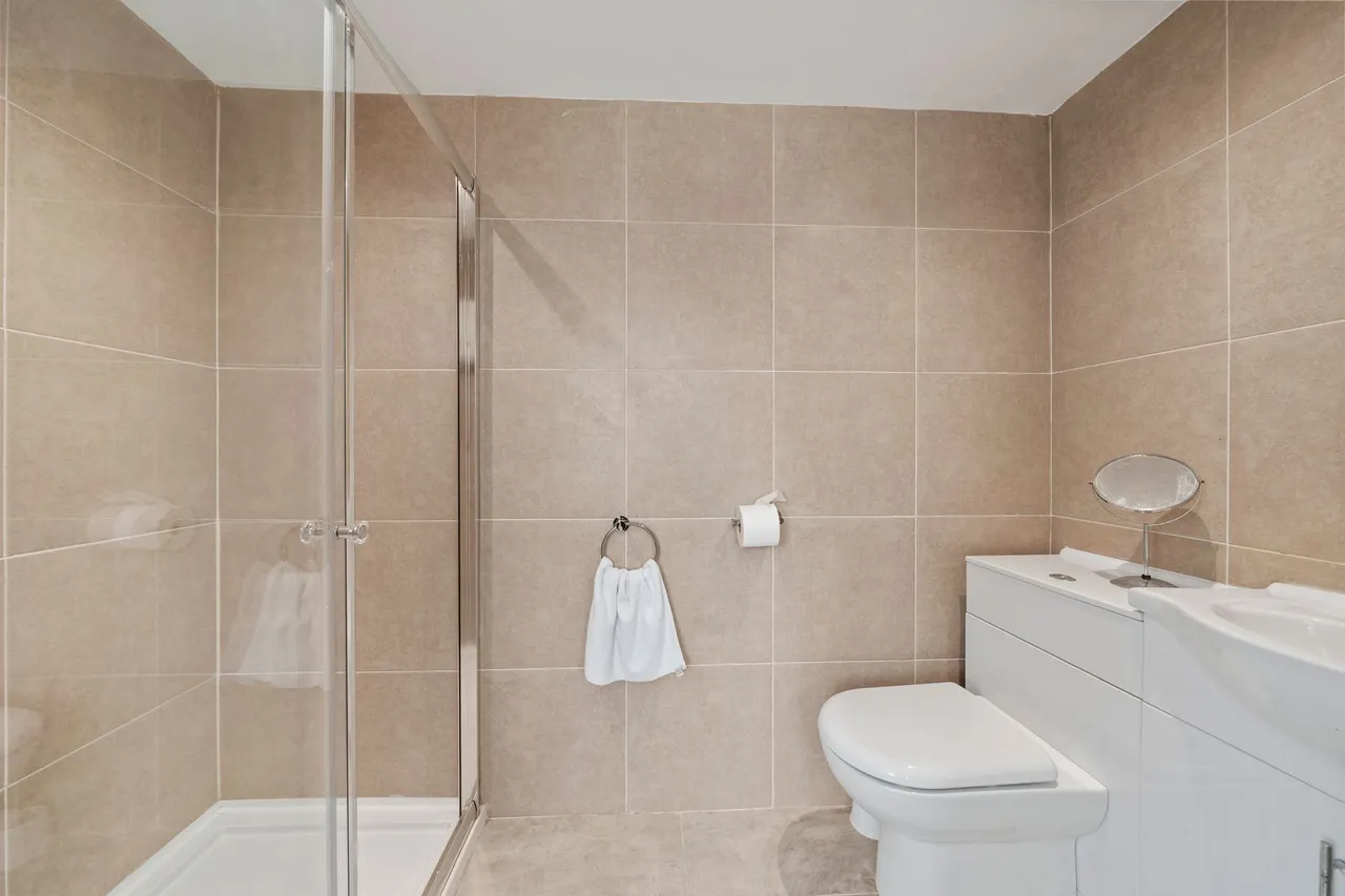 Bispham Drive, Ashton-In-Makerfield, Wigan, Wigan, WN4 9RX, photo 9