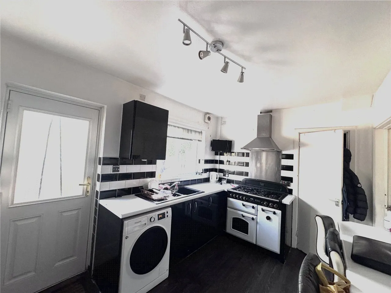 Minver Crescent, Nottingham, NG8, photo 4