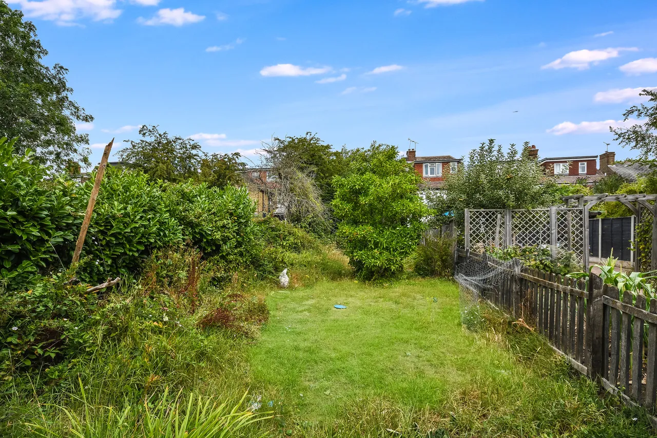 33 Swiss Avenue, Chelmsford, Essex, CM1 2AD, photo 2
