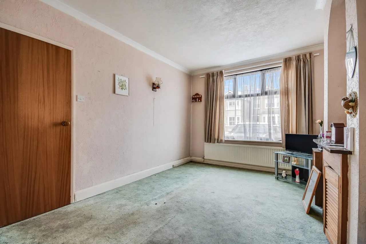 33 Swiss Avenue, Chelmsford, Essex, CM1 2AD, photo 3