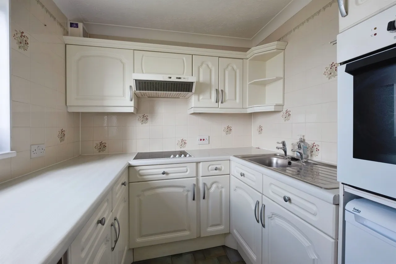 Marine Parade, Seaford, BN25, photo 4