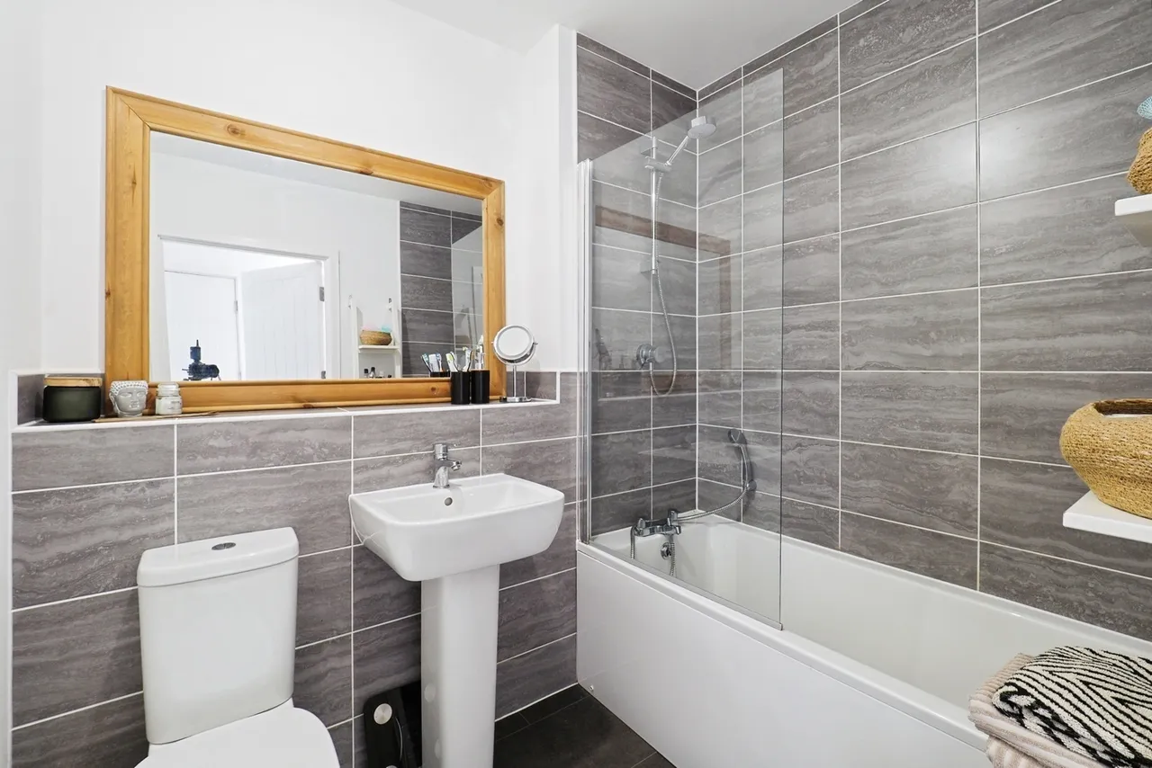 Smew Road, NOTTINGHAM, Nottinghamshire, NG14, photo 14