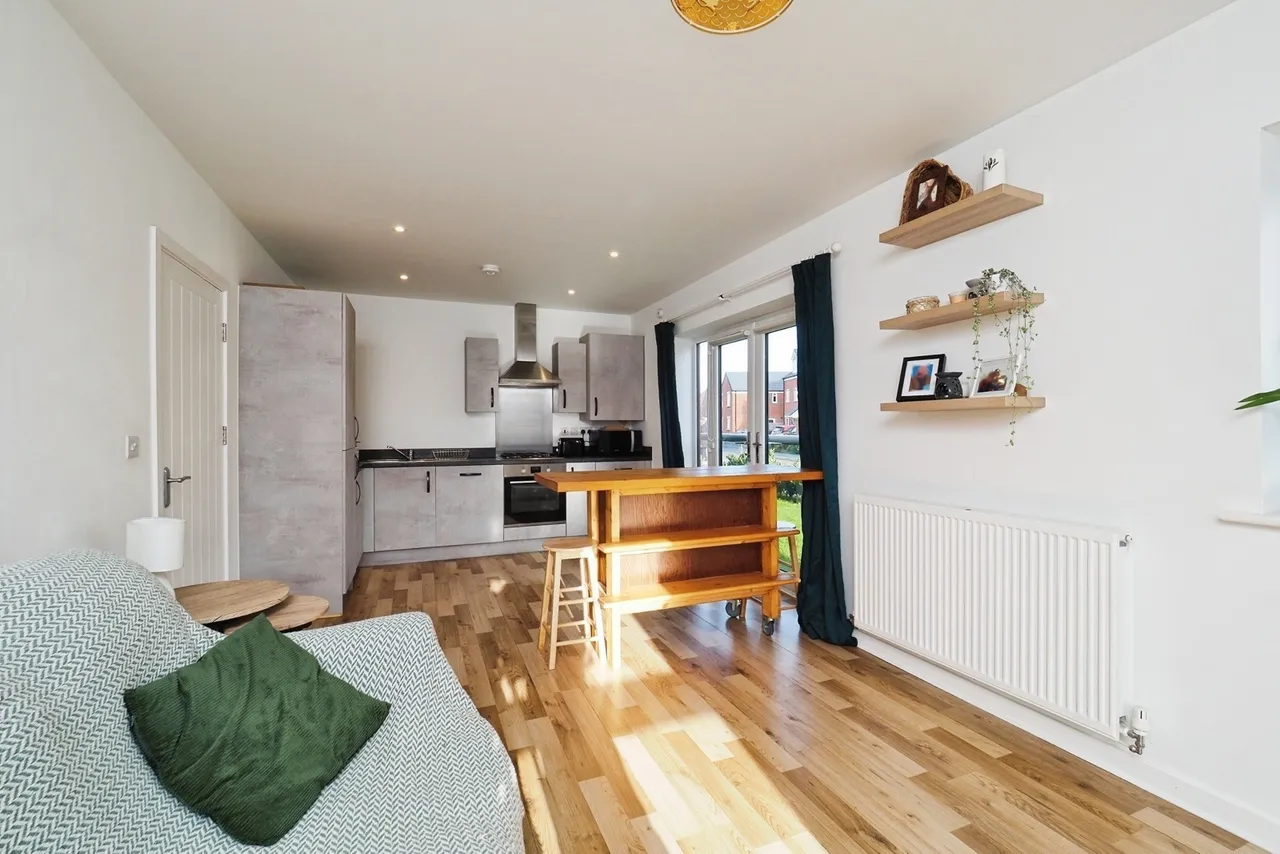 Smew Road, NOTTINGHAM, Nottinghamshire, NG14, photo 3
