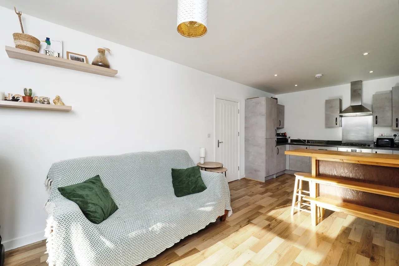 Smew Road, NOTTINGHAM, Nottinghamshire, NG14, photo 8