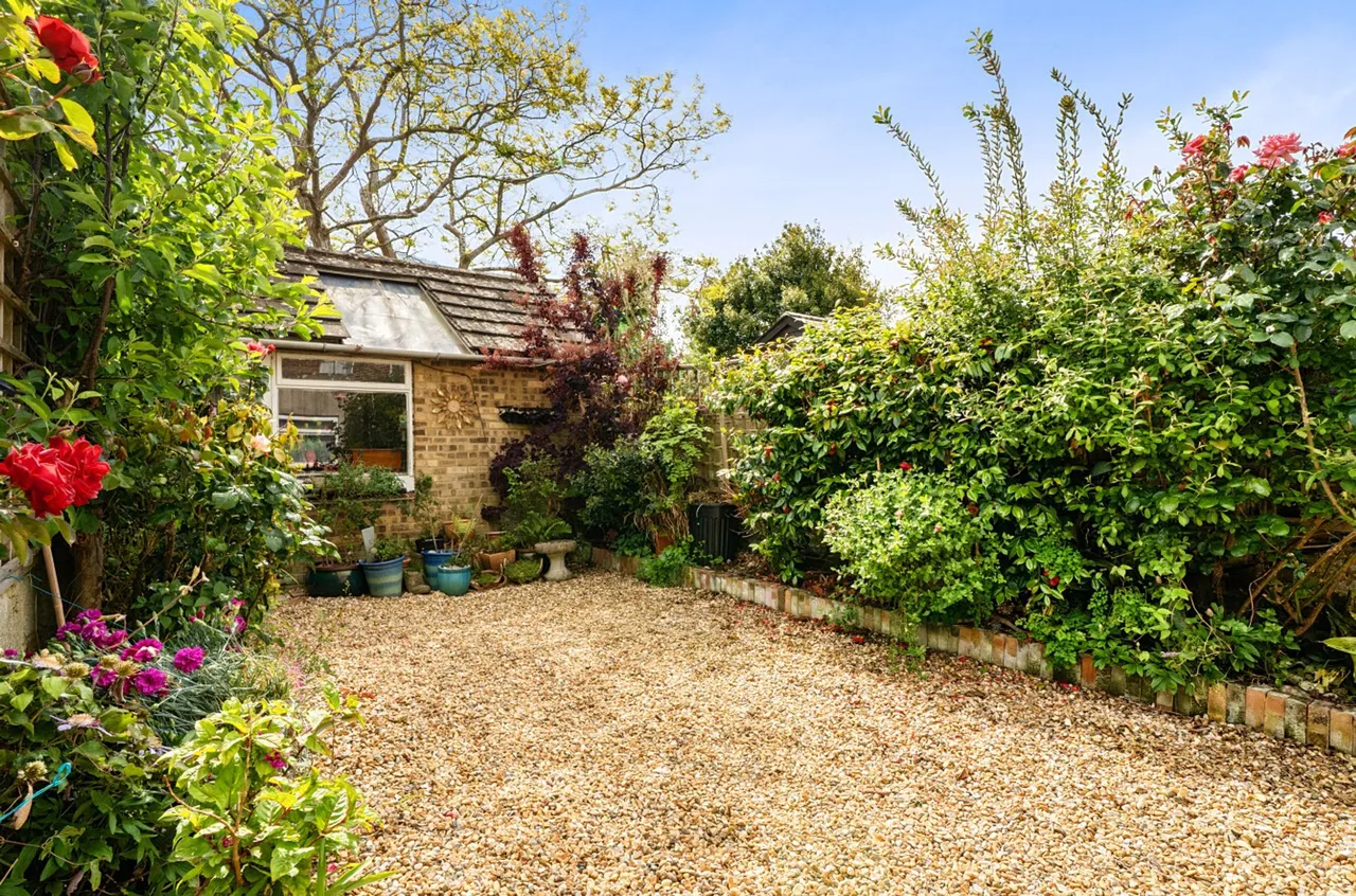 North Road, Selsey, PO20, photo 20