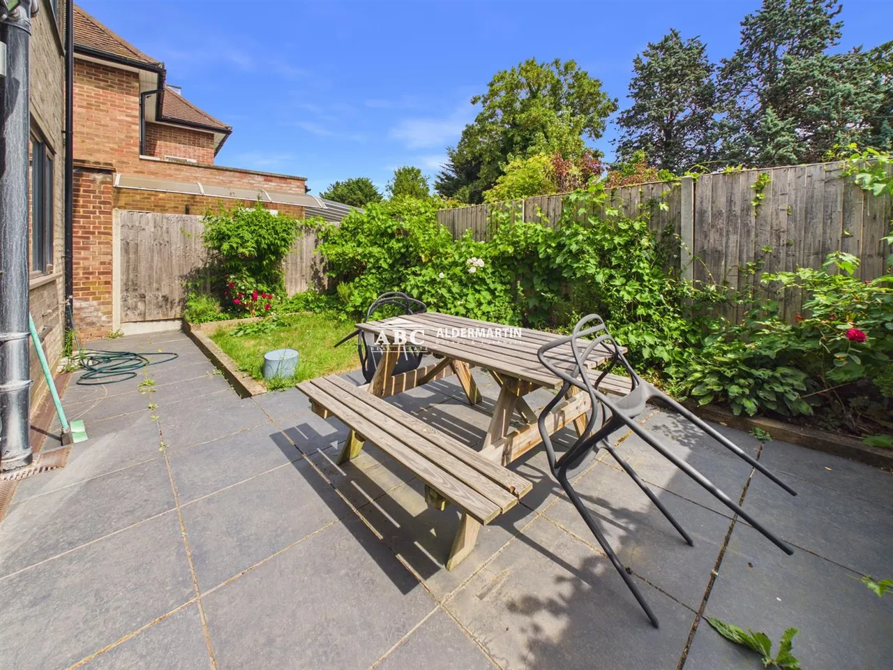 Stonegrove, Edgware, photo 17