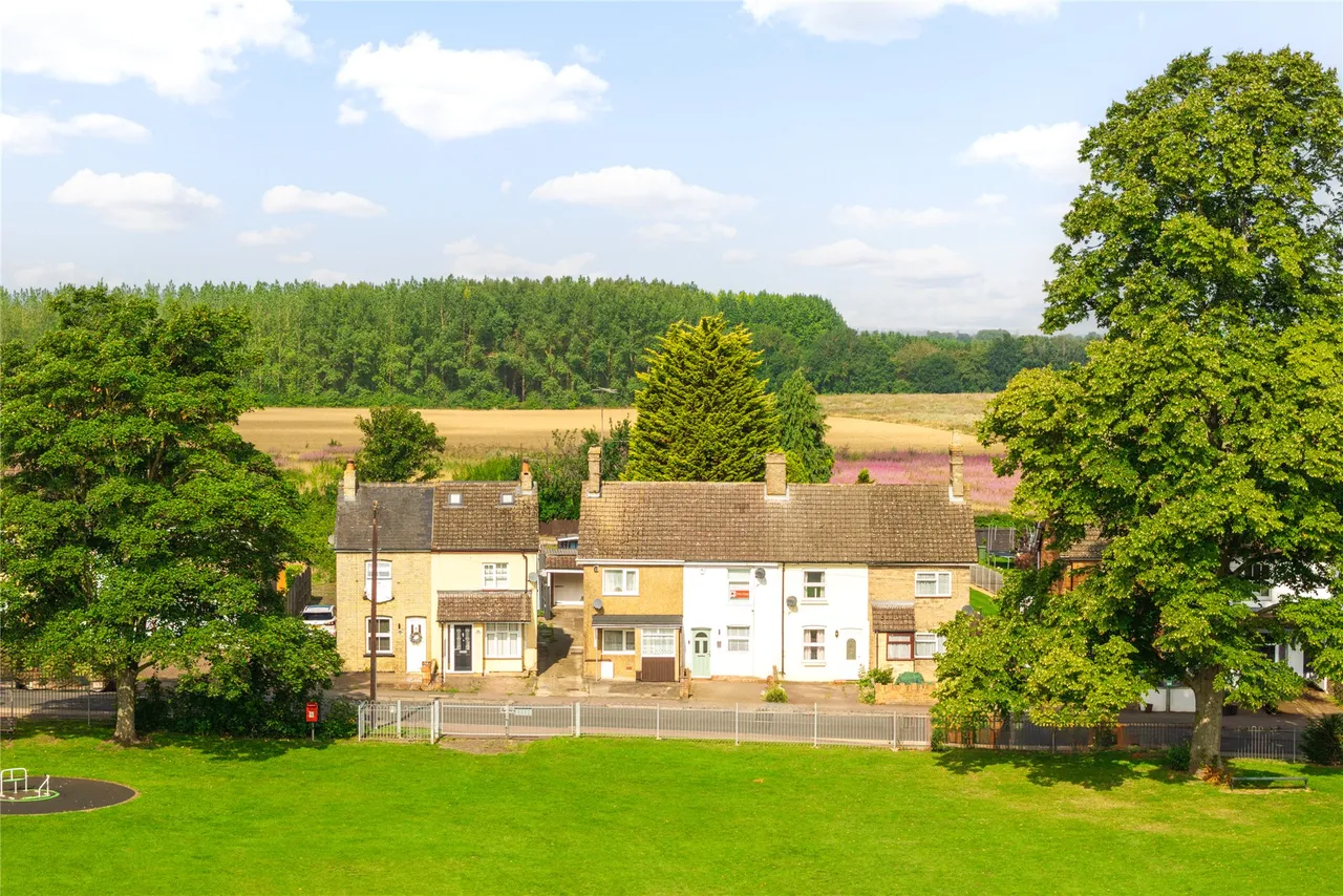 Hitchin Road, Stotfold, SG5, photo 2