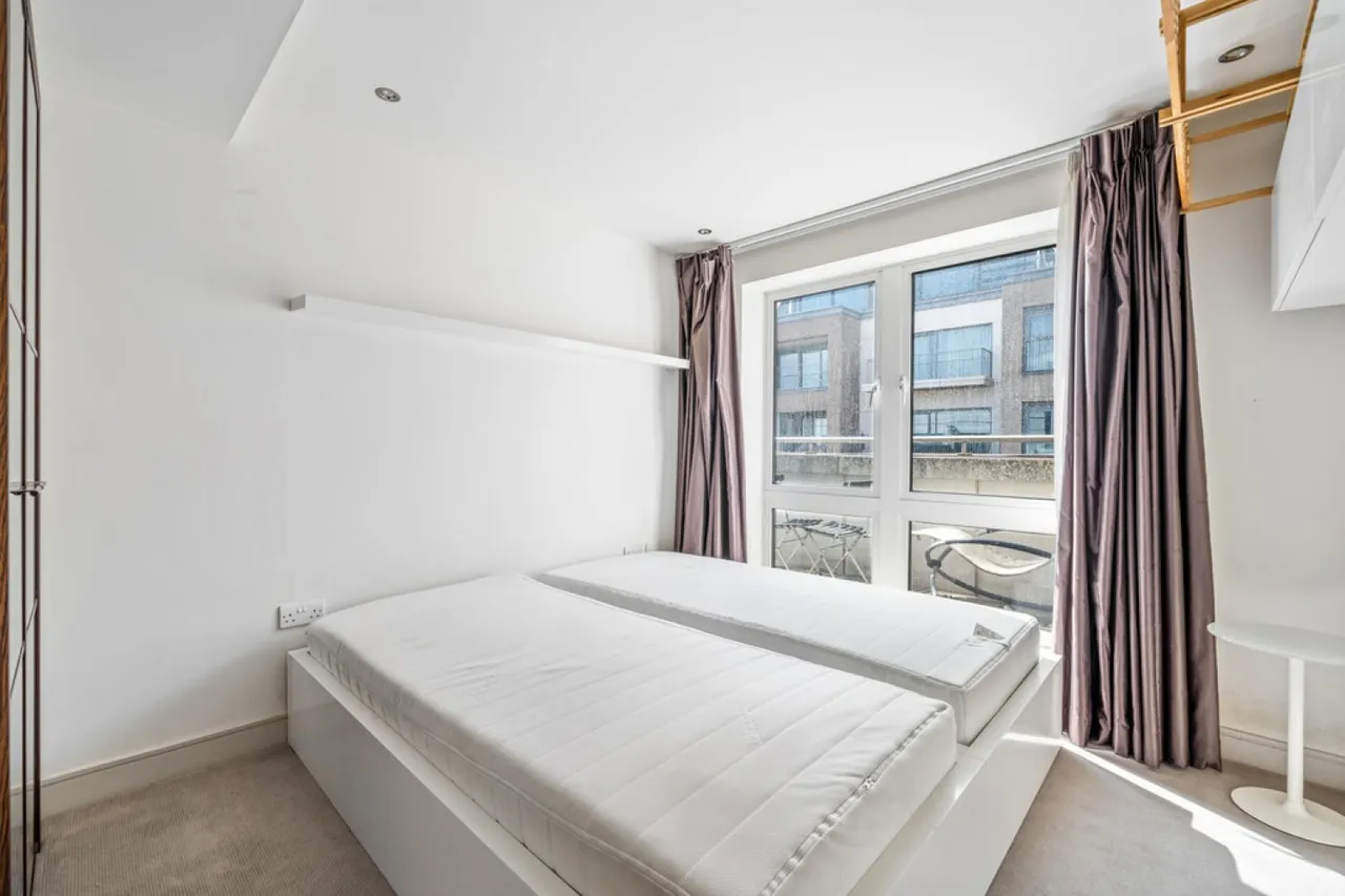 Chelsea Creek, Fulham, photo 10