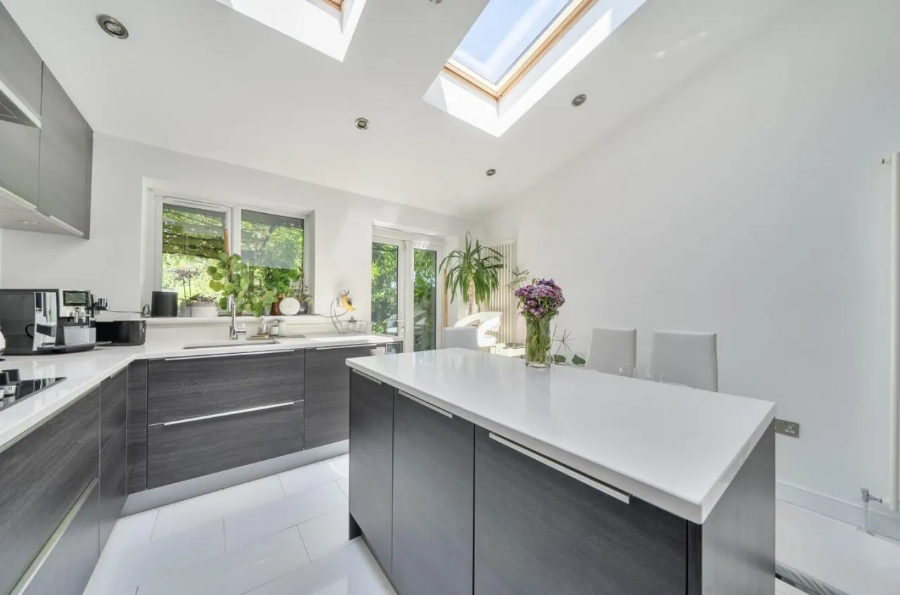Abbey Grove , Abbey Wood, London, SE2 9EW, photo 3