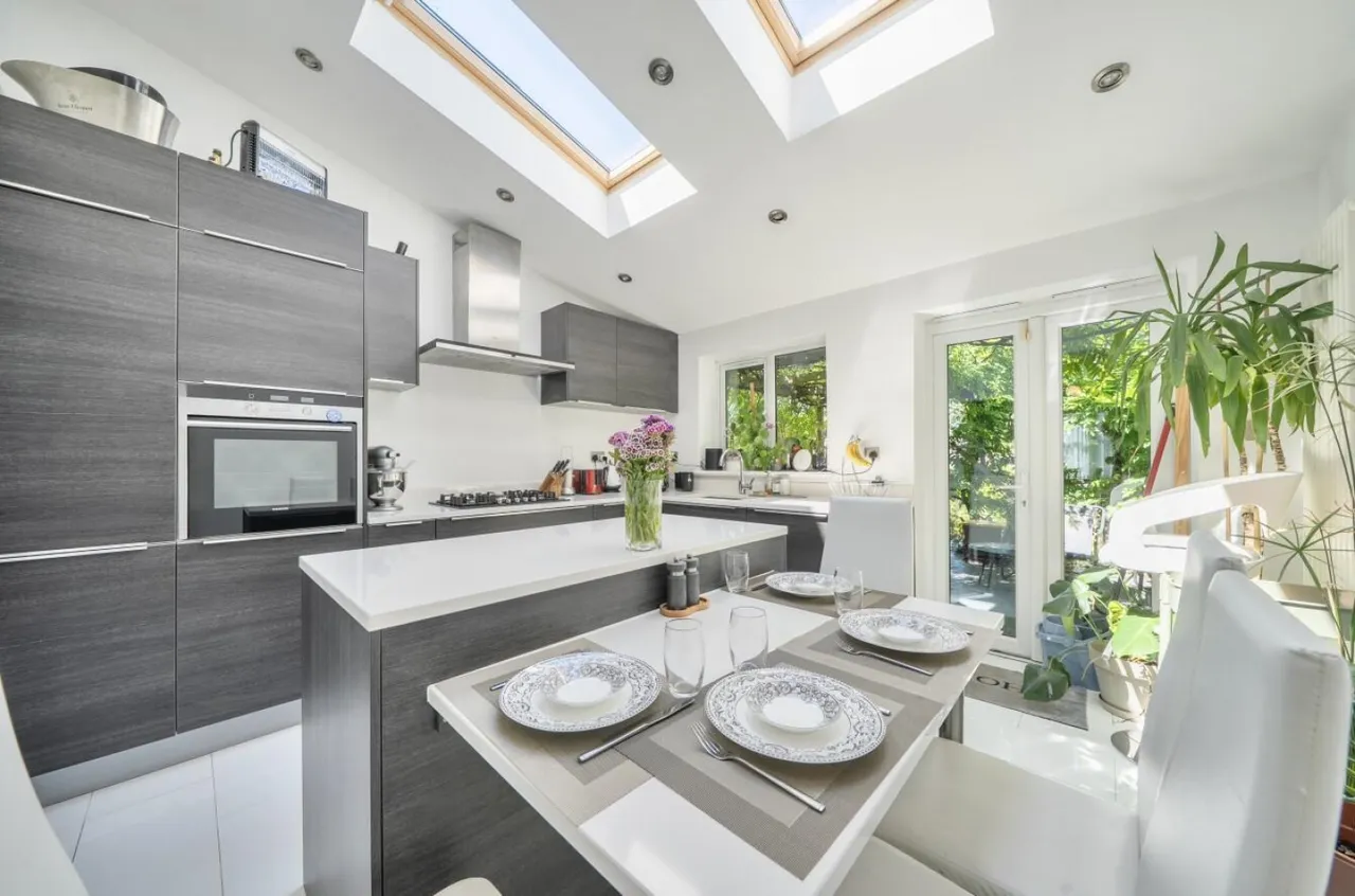 Abbey Grove , Abbey Wood, London, SE2 9EW, photo 2