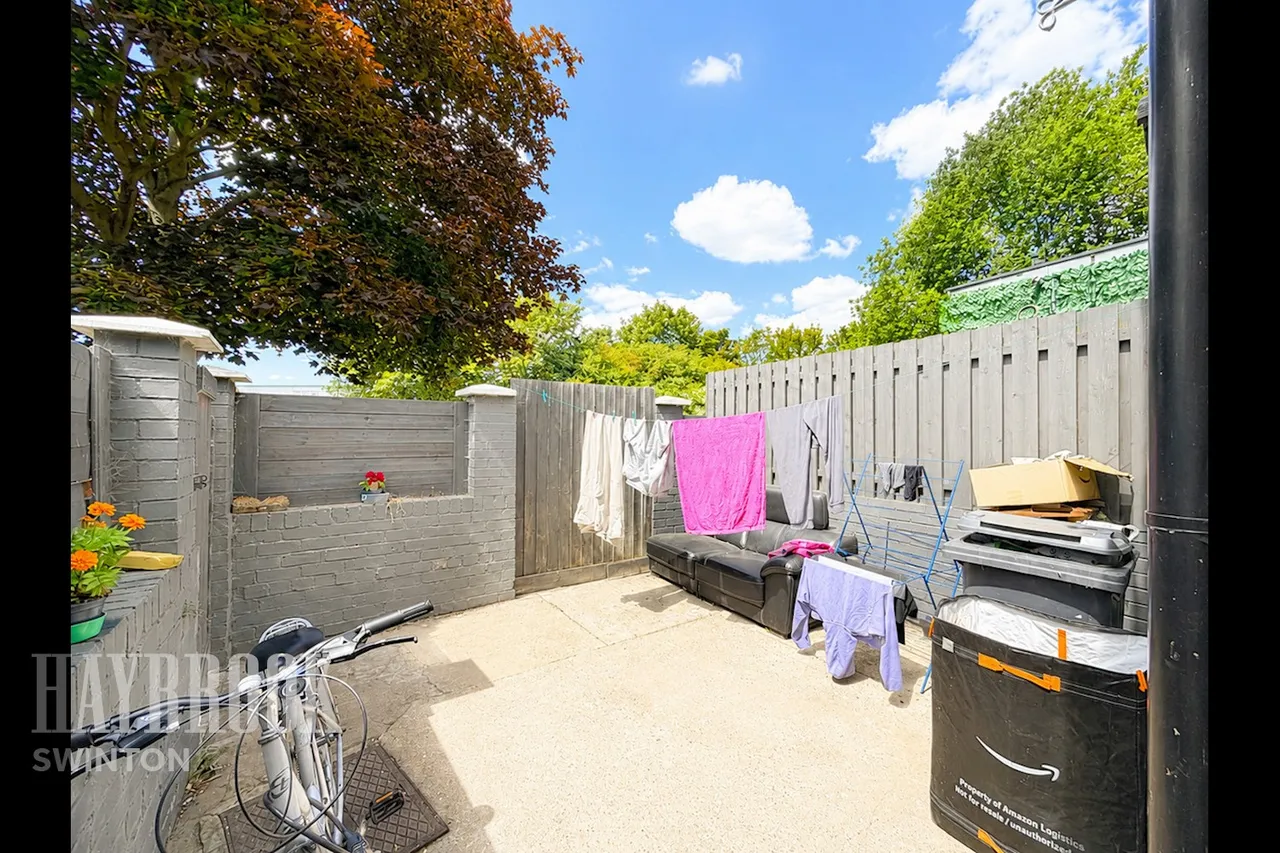 Gosling Gate Road, Goldthorpe, photo 12
