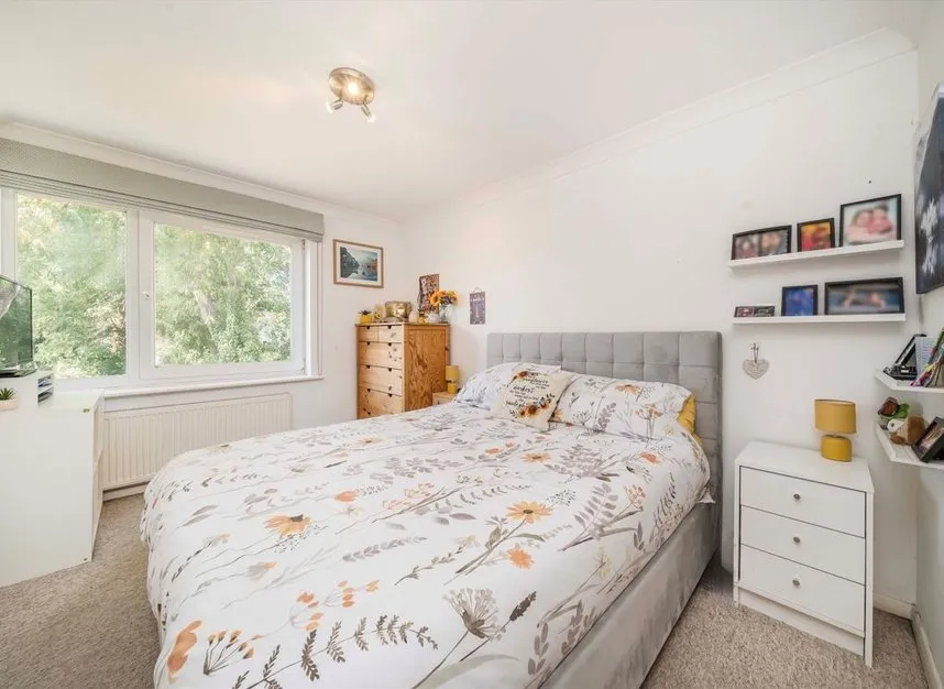 The Avenue, Surbiton, KT5, photo 5