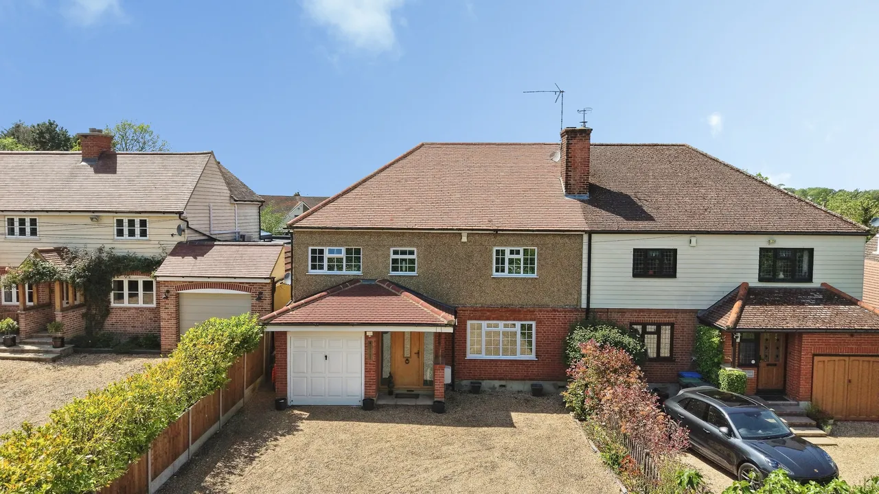 Bumbles Green Lane, Waltham Abbey, EN9, photo 38