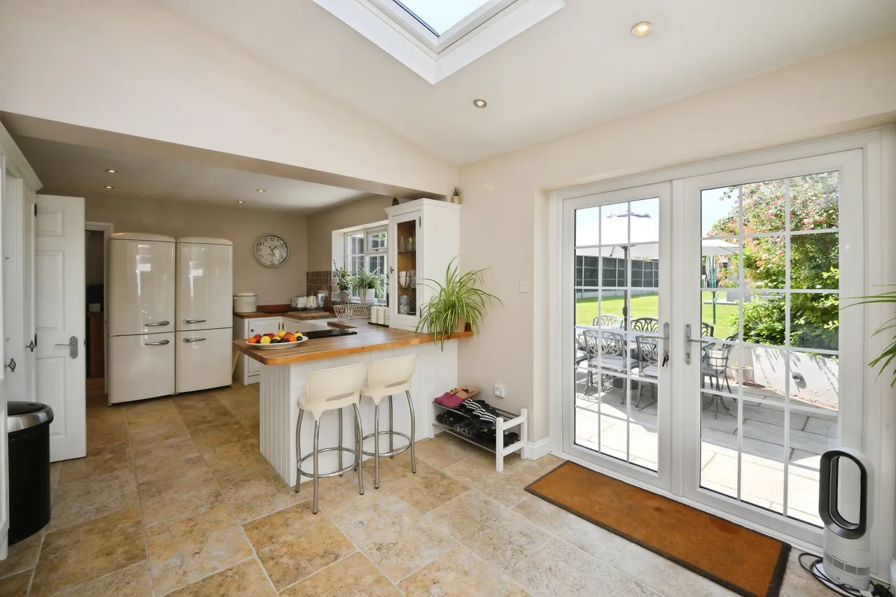 Bumbles Green Lane, Waltham Abbey, EN9, photo 8