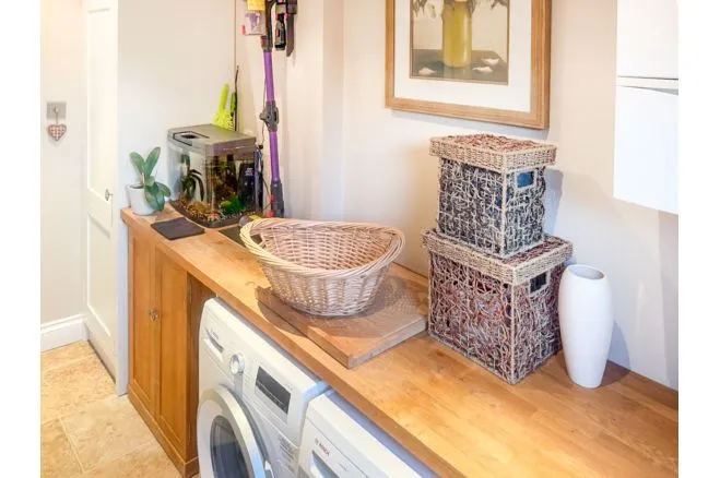 Bumbles Green Lane, Waltham Abbey, EN9, photo 13