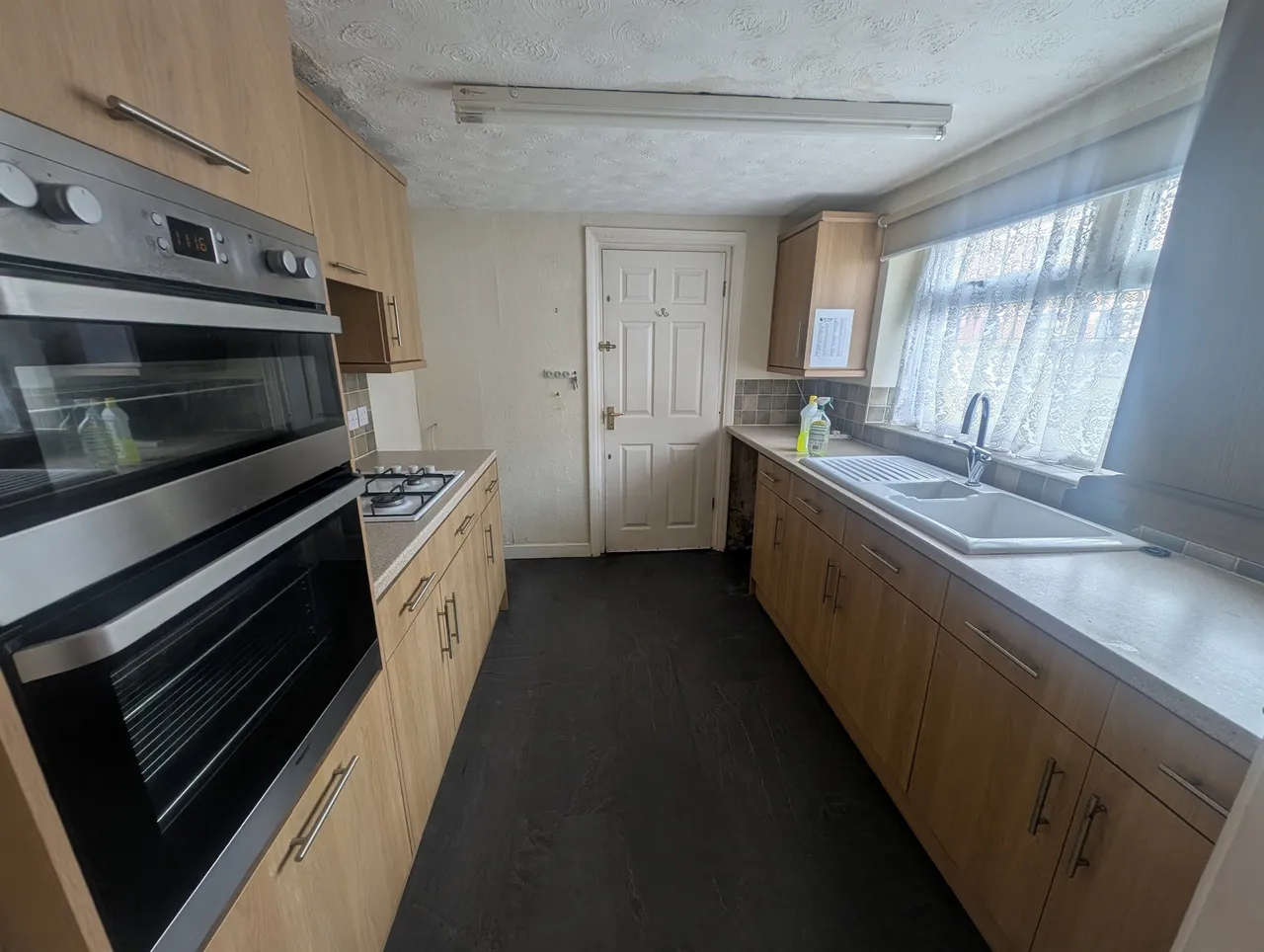 Albert Avenue, Hull, HU3, photo 2