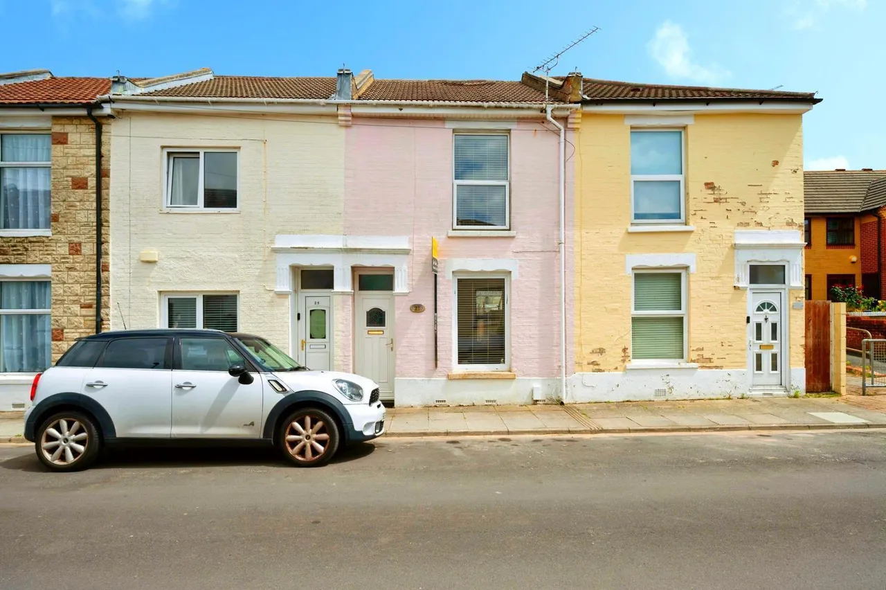 3 bed house for sale, Stowe Road, Southsea, PO4