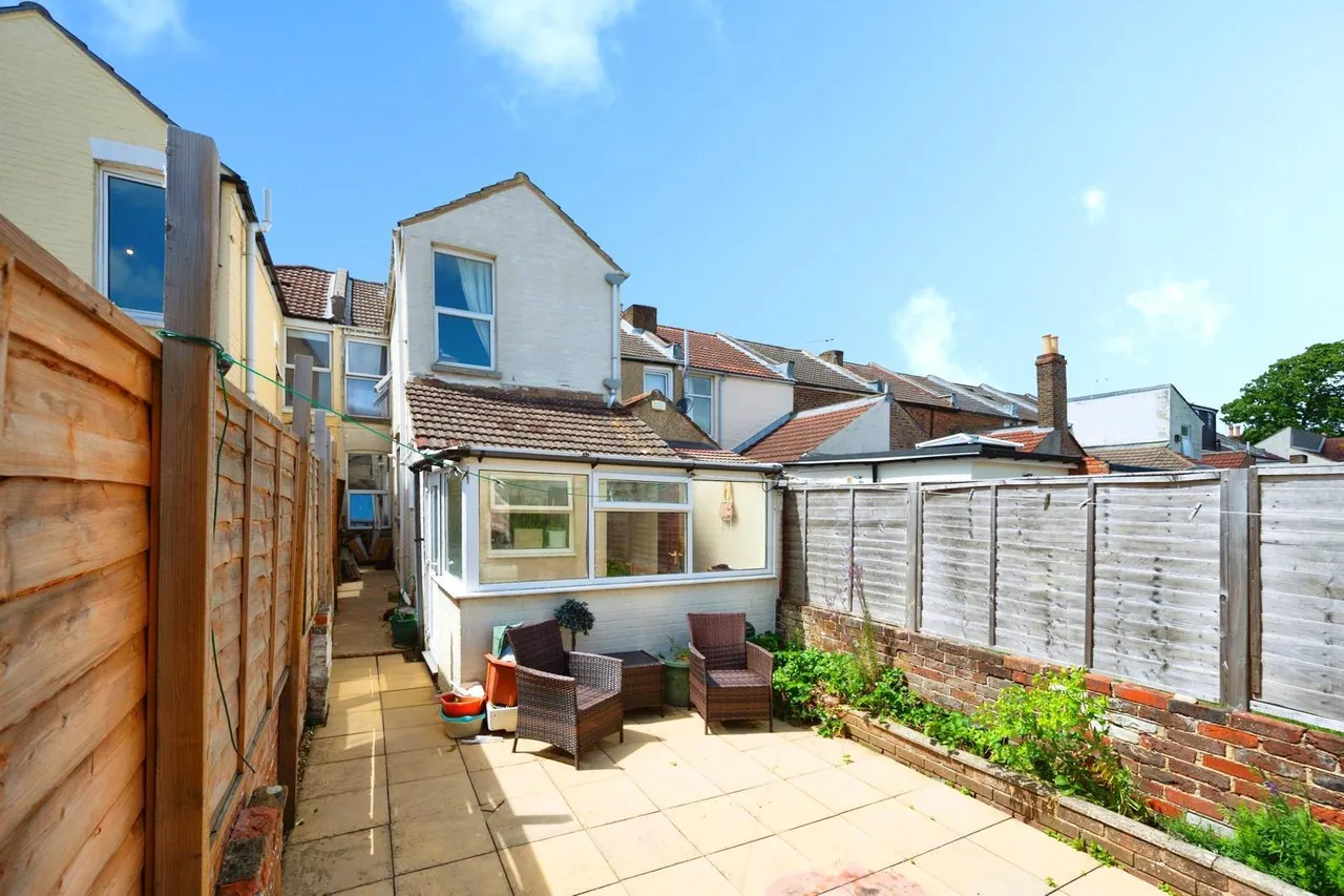 Stowe Road, Southsea, PO4, photo 4